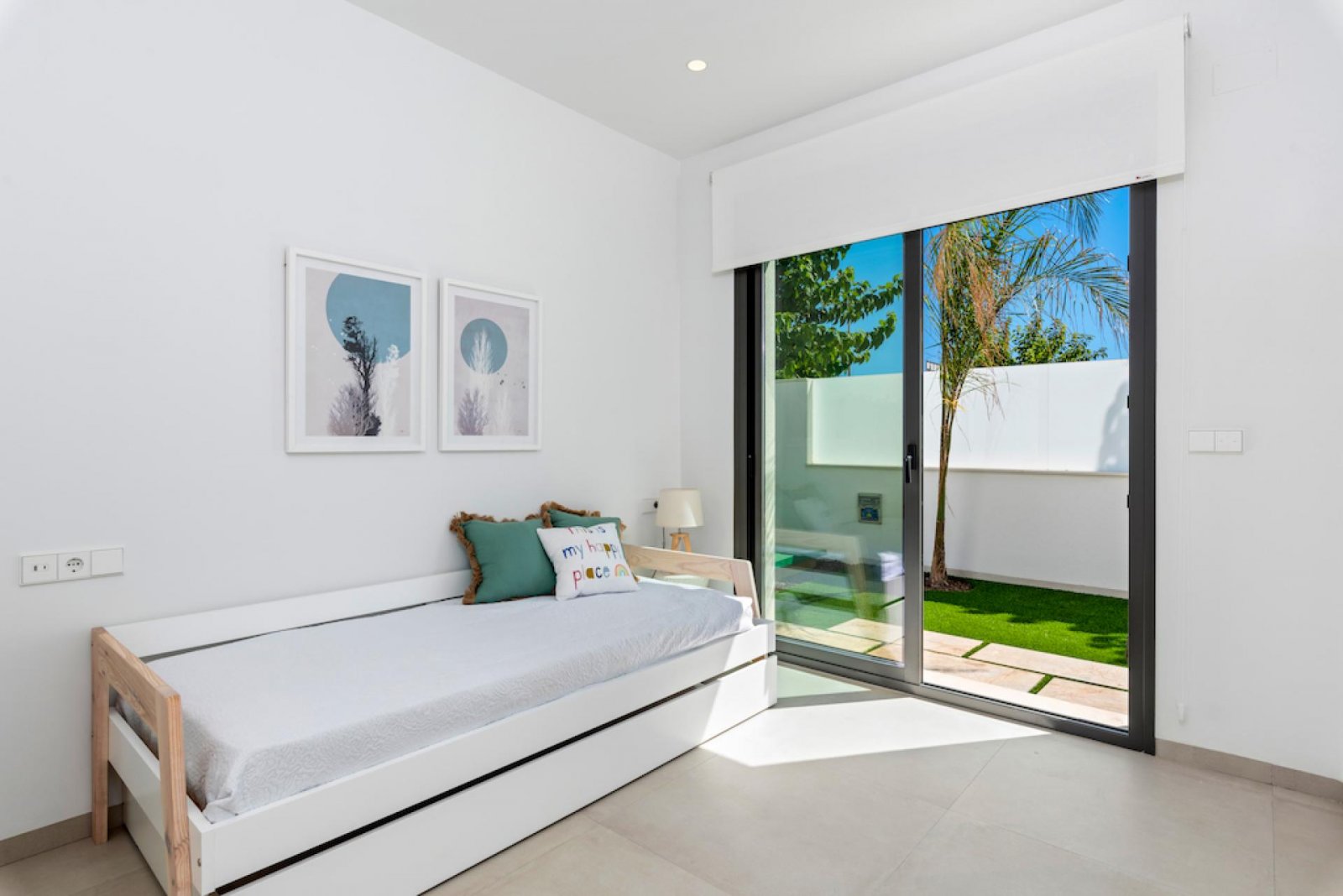 <p>Villa provided with 3 Bedrooms and 2 Bathrooms, private swimming pool and parking space on own plot. </p><p>Discover these beautiful villas, loc...