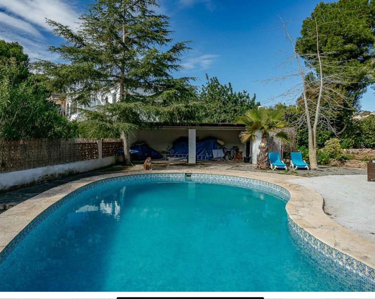 Villa in El Portet in Moraira for sale, very close to the beachIn one of the most exclusive and tranquil areas of Moraira, in the El Portet area, ...