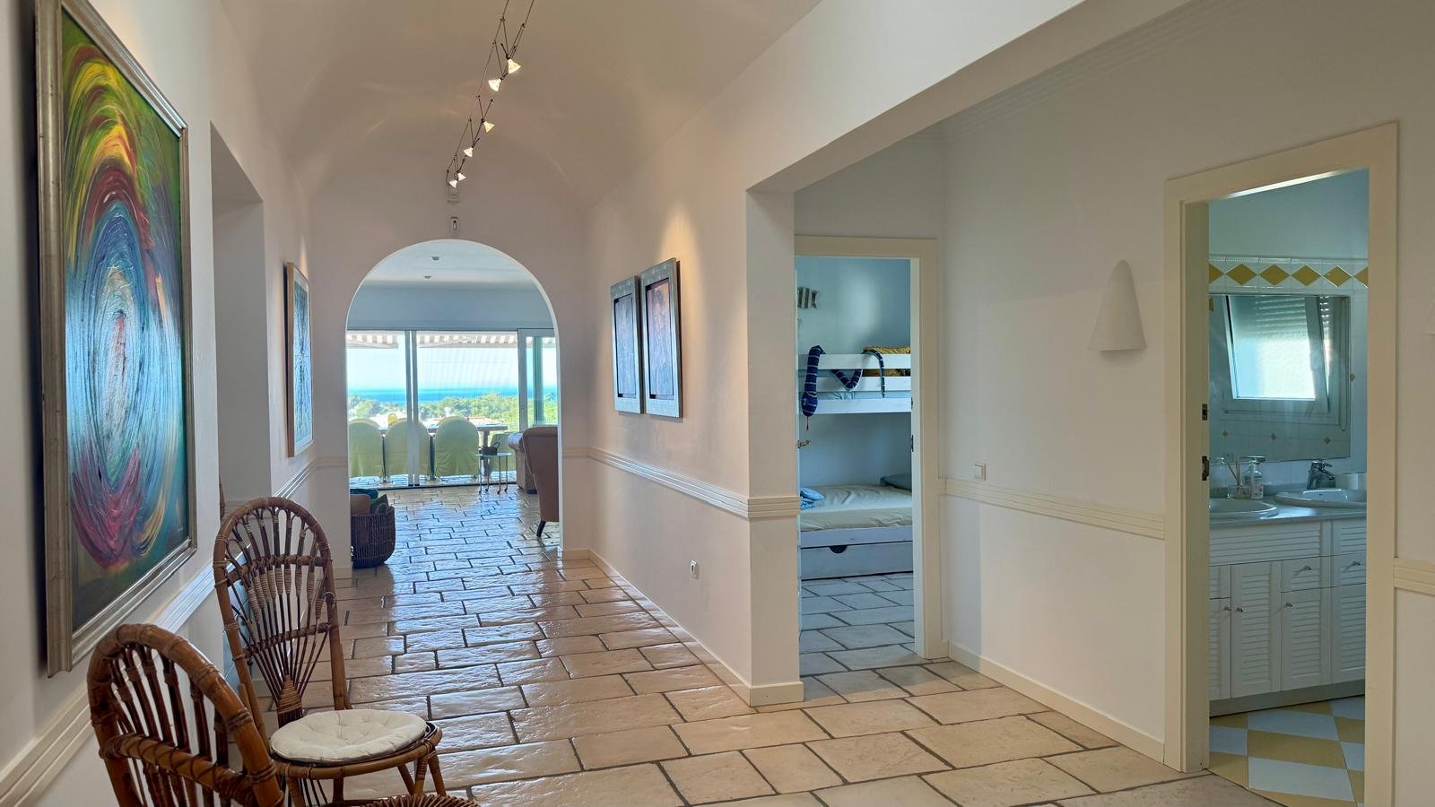 Mediterrane Luxusvilla mit spektakulärem Meerblick
