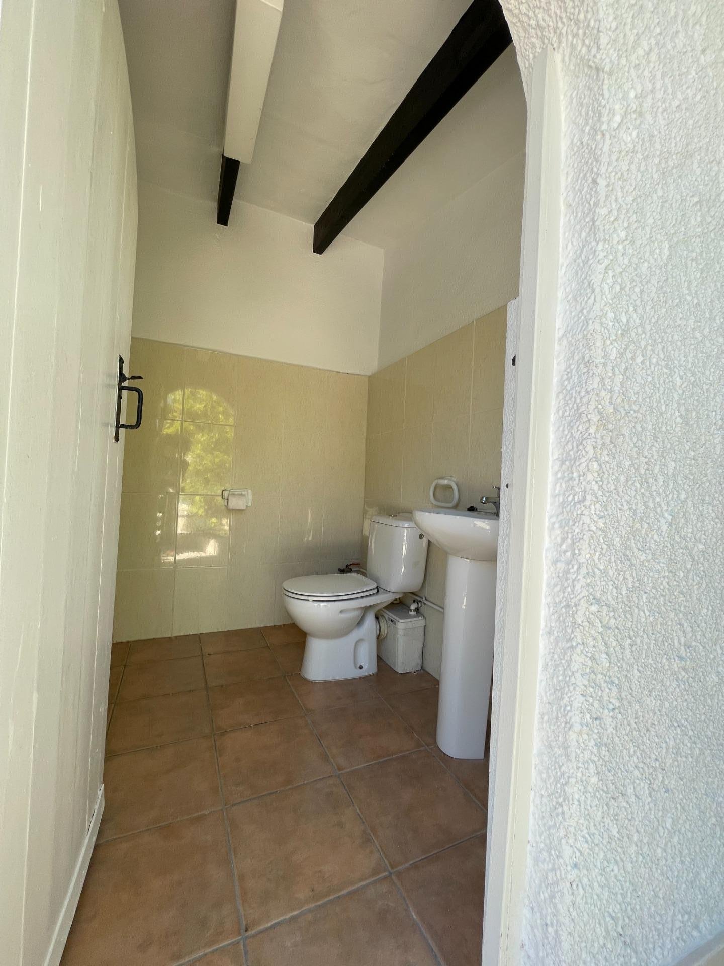 Chalet/Villa walking distance to the beach and the center in the Pla del Mar El Portet area of MorairaCharming villa for sale, just a short dist...