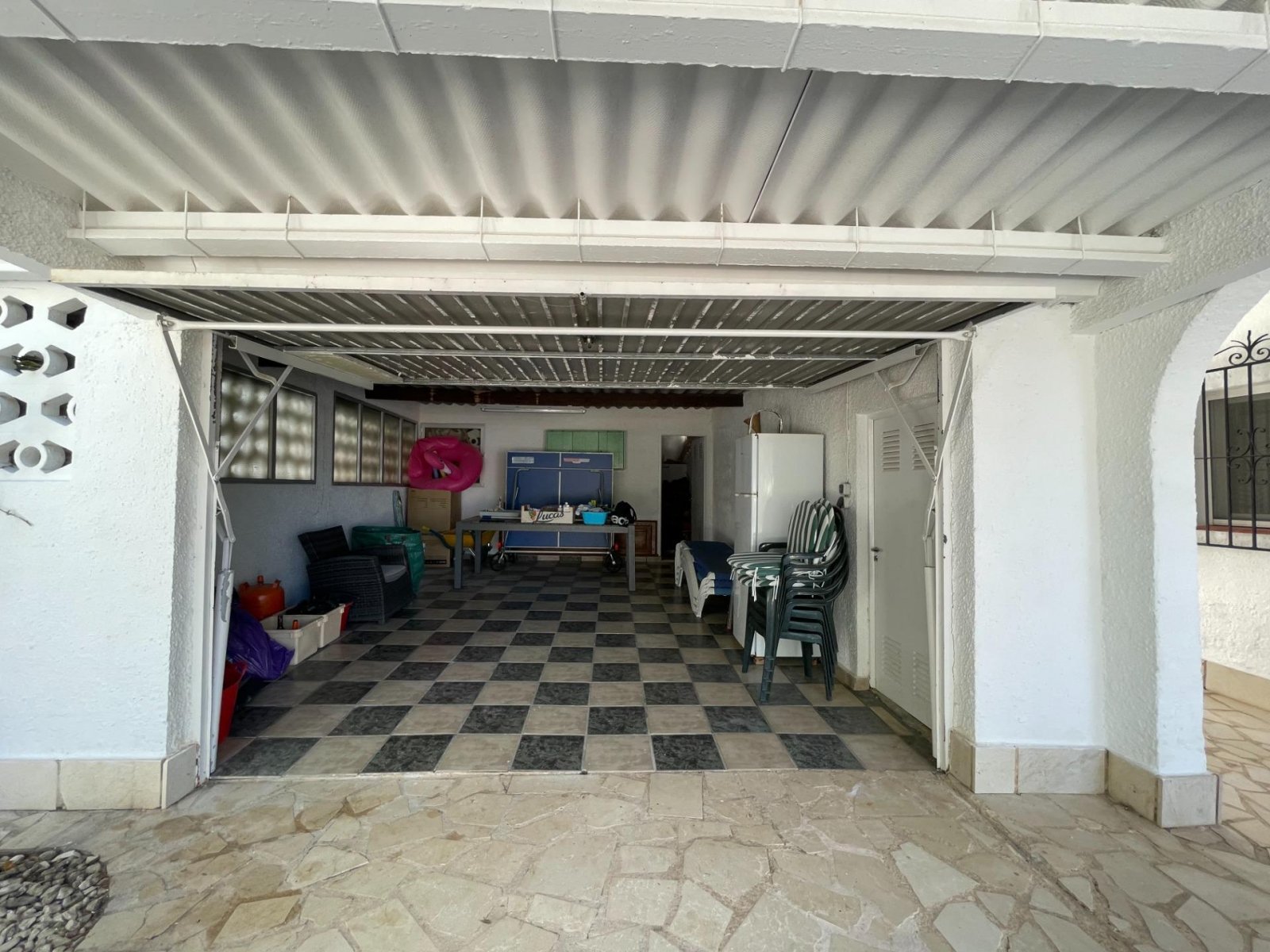 Chalet/Villa walking distance to the beach and the center in the Pla del Mar El Portet area of MorairaCharming villa for sale, just a short dist...