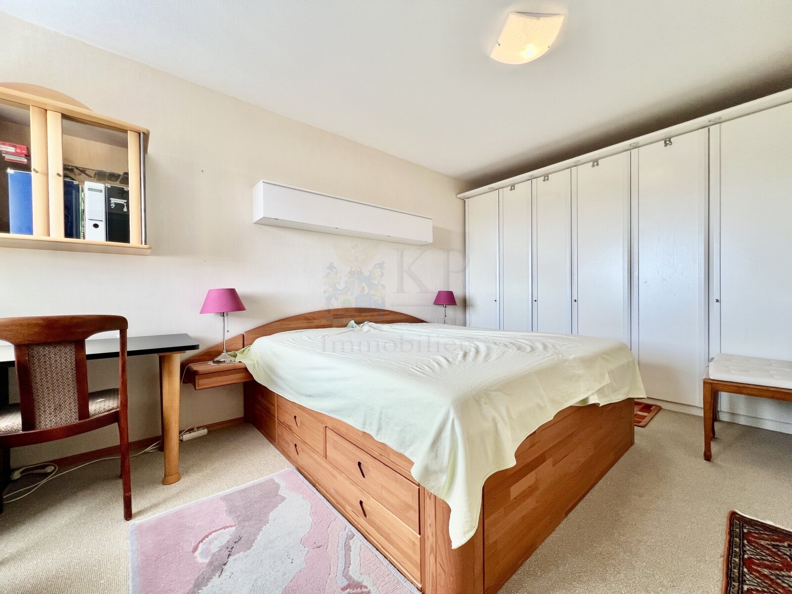 SLEEPING ROOM